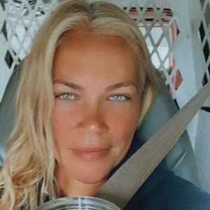 Meet your Posher, Angela